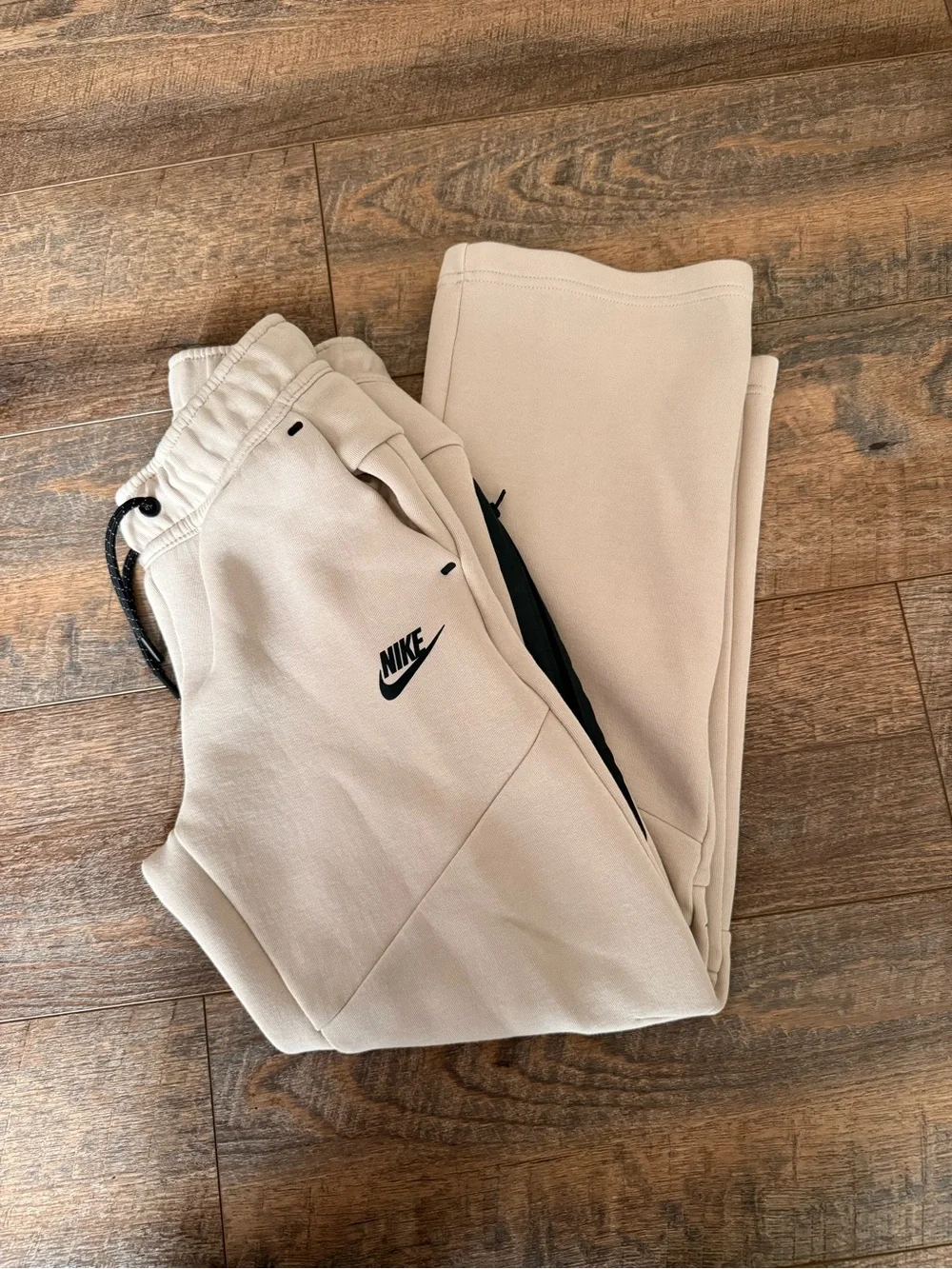 Nike Kids Cream Fleece Joggers with Black Drawstring